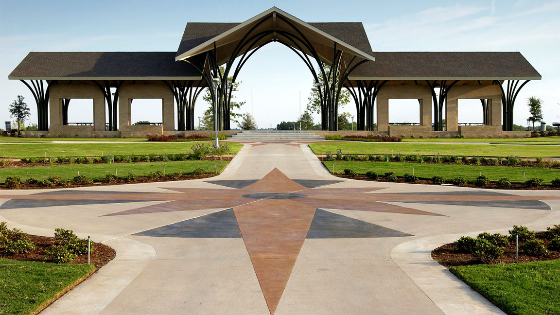 Frisco Commons Park hike-and-bike trail
